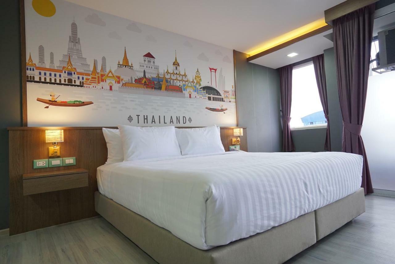The Qube Fifty Hotel Bangkok Kültér fotó